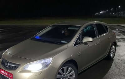 Opel Astra J, 2011 год, 600 000 рублей, 1 фотография