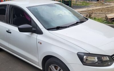 Volkswagen Polo VI (EU Market), 2015 год, 1 050 000 рублей, 1 фотография