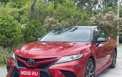 Toyota Camry, 2021 год, 1 950 000 рублей, 1 фотография