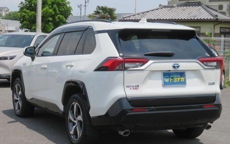 Toyota RAV4, 2022 год, 3 100 000 рублей, 11 фотография