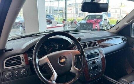 Chevrolet Tahoe III, 2012 год, 2 349 000 рублей, 9 фотография