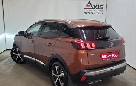 Peugeot 3008 II, 2018 год, 1 649 000 рублей, 4 фотография
