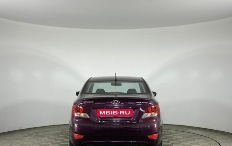 Hyundai Solaris II рестайлинг, 2013 год, 865 000 рублей, 6 фотография