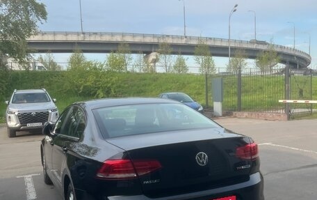 Volkswagen Passat B8 рестайлинг, 2016 год, 1 675 000 рублей, 7 фотография
