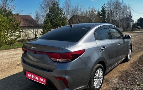 KIA Rio IV, 2018 год, 1 300 000 рублей, 4 фотография