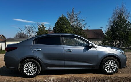 KIA Rio IV, 2018 год, 1 300 000 рублей, 8 фотография