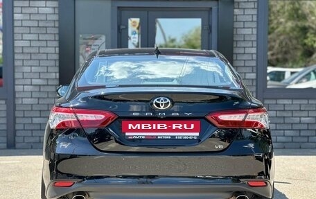 Toyota Camry, 2021 год, 3 590 000 рублей, 8 фотография