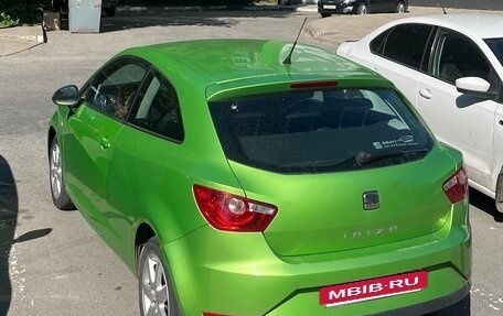 SEAT Ibiza IV рестайлинг 2, 2012 год, 750 000 рублей, 3 фотография