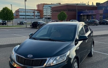 KIA Rio III рестайлинг, 2011 год, 720 000 рублей, 2 фотография