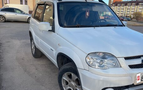 Chevrolet Niva I рестайлинг, 2011 год, 470 000 рублей, 2 фотография