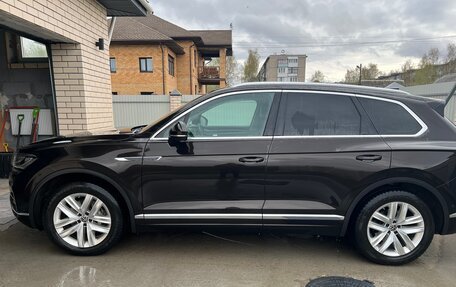 Volkswagen Touareg III, 2021 год, 6 650 000 рублей, 3 фотография