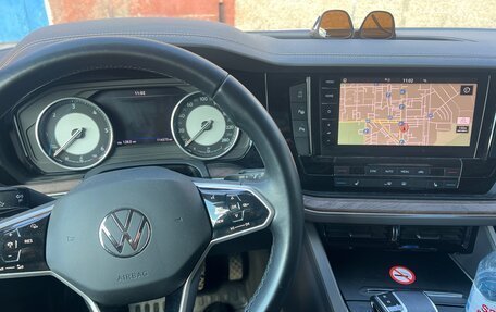 Volkswagen Touareg III, 2021 год, 6 650 000 рублей, 17 фотография