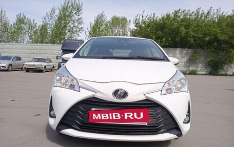 Toyota Vitz, 2019 год, 1 090 000 рублей, 3 фотография