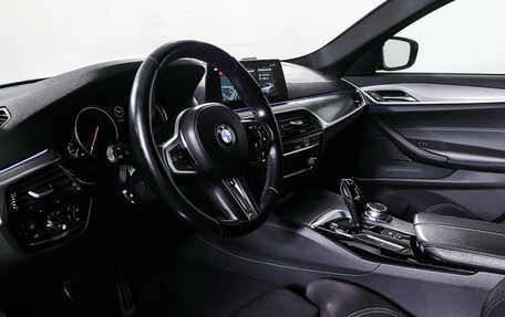 BMW 5 серия, 2017 год, 3 577 000 рублей, 15 фотография