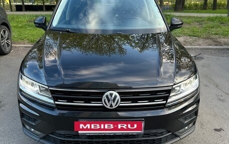 Volkswagen Tiguan II, 2017 год, 1 640 000 рублей, 4 фотография