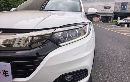 Honda Vezel, 2020 год, 1 200 000 рублей, 4 фотография