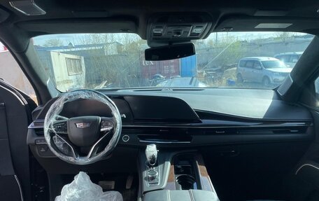 Cadillac Escalade V, 2023 год, 14 037 870 рублей, 5 фотография