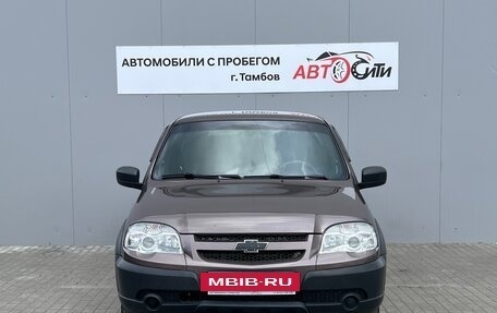 Chevrolet Niva I рестайлинг, 2017 год, 785 000 рублей, 2 фотография