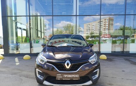 Renault Kaptur I рестайлинг, 2019 год, 1 924 000 рублей, 2 фотография