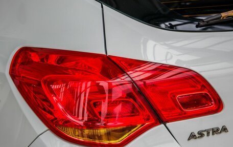 Opel Astra J, 2011 год, 768 000 рублей, 13 фотография