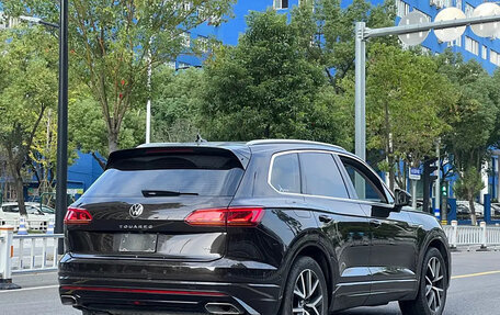 Volkswagen Touareg III, 2021 год, 4 770 000 рублей, 6 фотография