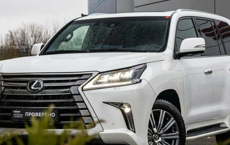 Lexus LX III, 2017 год, 7 800 000 рублей, 3 фотография