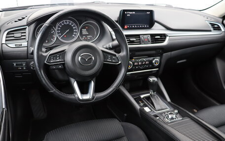 Mazda 6, 2018 год, 2 055 000 рублей, 8 фотография
