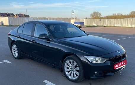BMW 3 серия, 2013 год, 1 570 000 рублей, 2 фотография