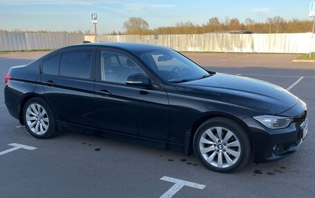 BMW 3 серия, 2013 год, 1 570 000 рублей, 11 фотография