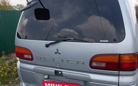 Mitsubishi Delica IV, 1996 год, 270 000 рублей, 5 фотография