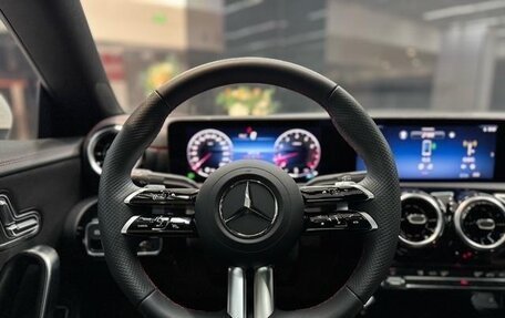 Mercedes-Benz CLA, 2024 год, 3 900 000 рублей, 11 фотография
