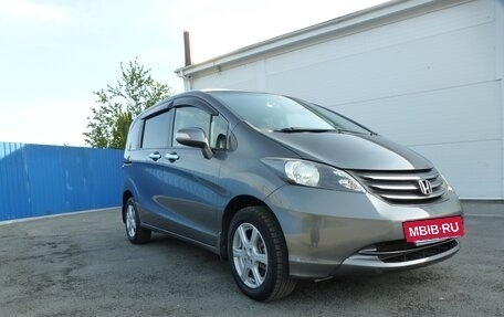 Honda Freed I, 2010 год, 956 000 рублей, 5 фотография