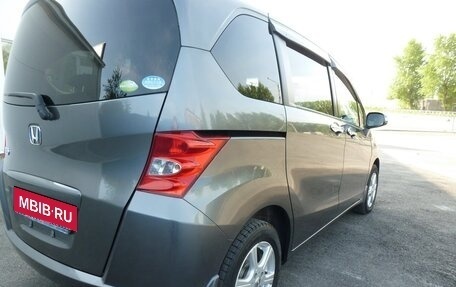 Honda Freed I, 2010 год, 956 000 рублей, 10 фотография