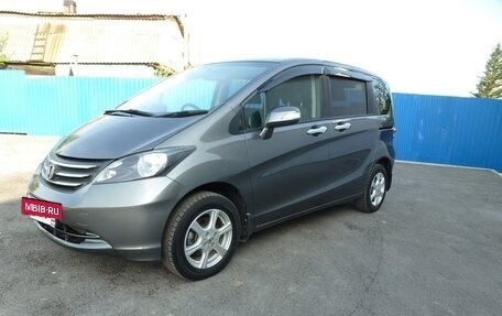 Honda Freed I, 2010 год, 956 000 рублей, 7 фотография