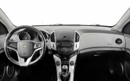 Chevrolet Cruze II, 2013 год, 640 000 рублей, 5 фотография