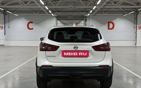 Nissan Qashqai, 2022 год, 2 700 000 рублей, 6 фотография