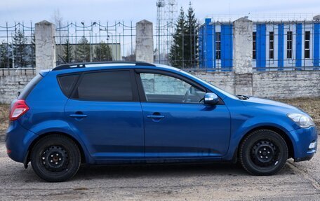 KIA cee'd I рестайлинг, 2010 год, 800 000 рублей, 3 фотография