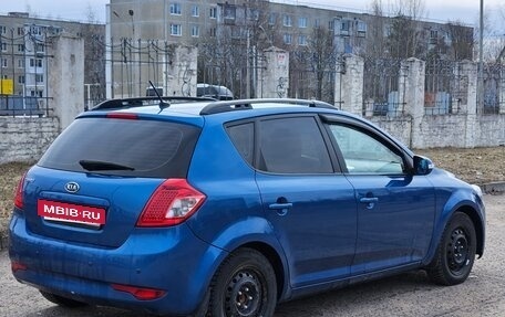 KIA cee'd I рестайлинг, 2010 год, 800 000 рублей, 4 фотография
