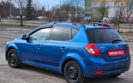 KIA cee'd I рестайлинг, 2010 год, 800 000 рублей, 6 фотография