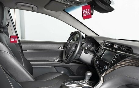 Toyota Camry, 2020 год, 3 026 000 рублей, 4 фотография