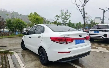 KIA Rio IV, 2021 год, 990 000 рублей, 5 фотография