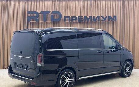 Mercedes-Benz V-Класс, 2024 год, 13 400 000 рублей, 3 фотография