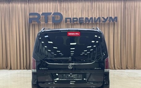 Mercedes-Benz V-Класс, 2024 год, 13 400 000 рублей, 9 фотография