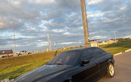 BMW 5 серия, 1996 год, 750 000 рублей, 3 фотография
