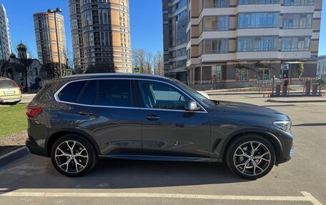BMW X5, 2019 год, 6 950 000 рублей, 4 фотография