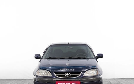 Toyota Avensis III рестайлинг, 2001 год, 569 000 рублей, 1 фотография