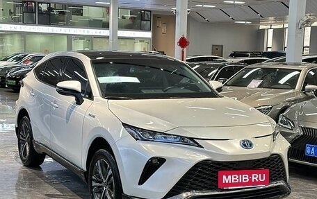 Toyota Venza, 2022 год, 3 400 000 рублей, 3 фотография