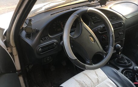 Chevrolet Niva I рестайлинг, 2003 год, 250 000 рублей, 5 фотография