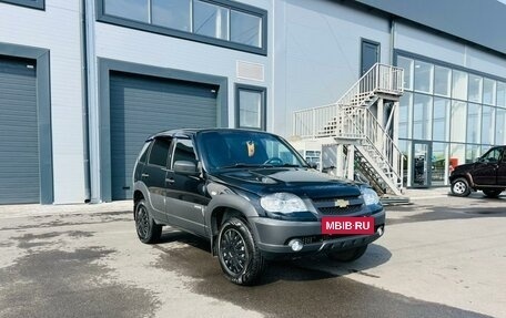 Chevrolet Niva I рестайлинг, 2017 год, 859 000 рублей, 8 фотография