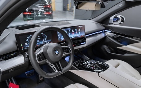 BMW 5 серия, 2024 год, 8 150 000 рублей, 13 фотография